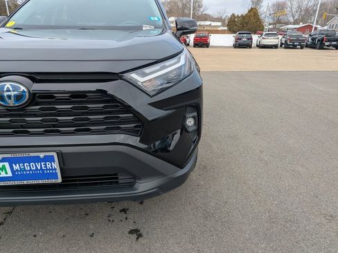 Used 2023 Toyota RAV4 AWD Hybrid image 11