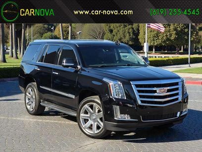 Used 2017 Cadillac Escalade Luxury