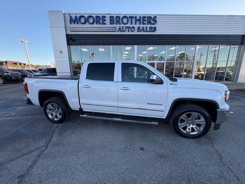 Used 2018 GMC Sierra 1500 SLT image 1