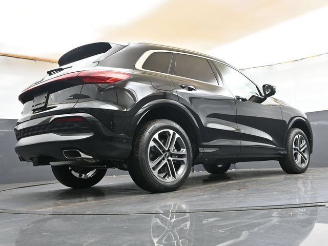 New 2026 Audi Q5 Premium Plus AWD/4WD image 42