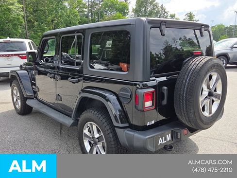 Used 2021 Jeep Wrangler Unlimited Sahara AWD/4WD image 12