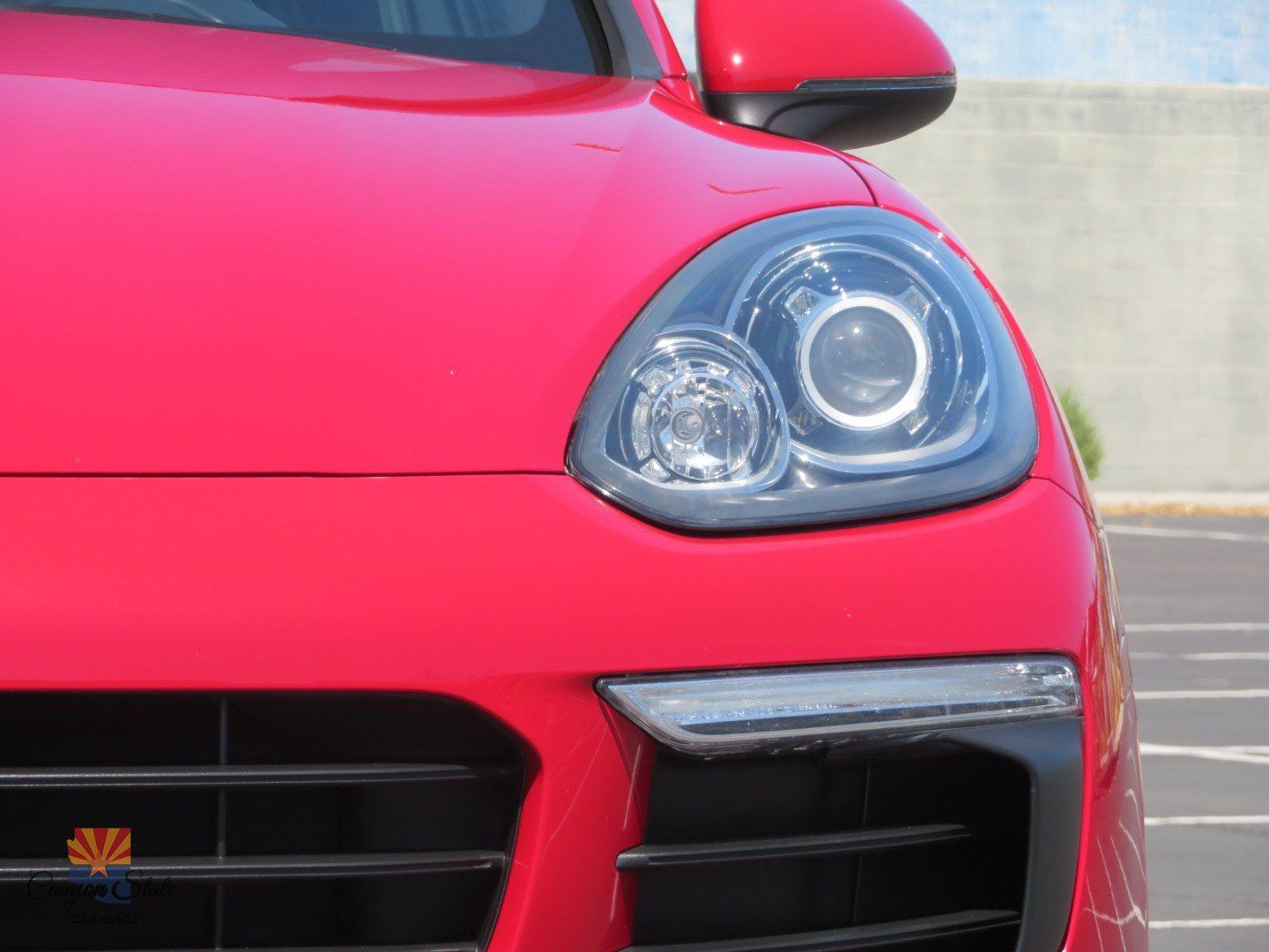 Used 2016 Porsche Cayenne w/ Premium Package AWD/4WD image 37