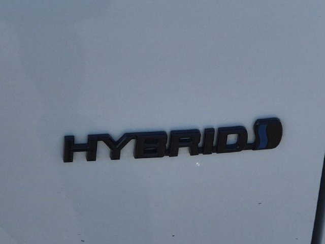 Used 2023 Toyota Corolla Cross AWD Hybrid image 29