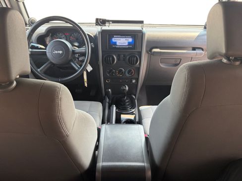 Used 2008 Jeep Wrangler X AWD/4WD image 21