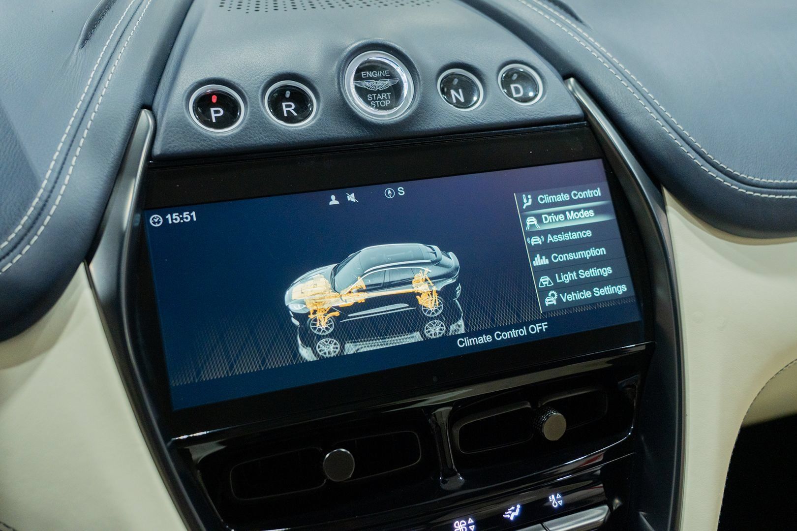 Used 2021 Aston Martin DBX AWD/4WD image 50