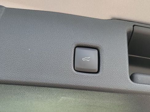 Used 2024 Ford Escape ST-Line w/ Tech Pack #1 AWD/4WD image 27