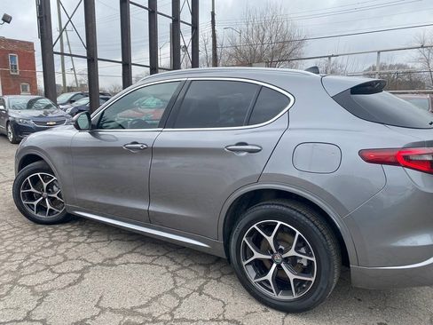 Used 2021 Alfa Romeo Stelvio Ti AWD/4WD image 12
