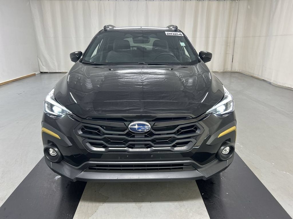 Used 2024 Subaru Crosstrek 2.5i Sport AWD/4WD image 3