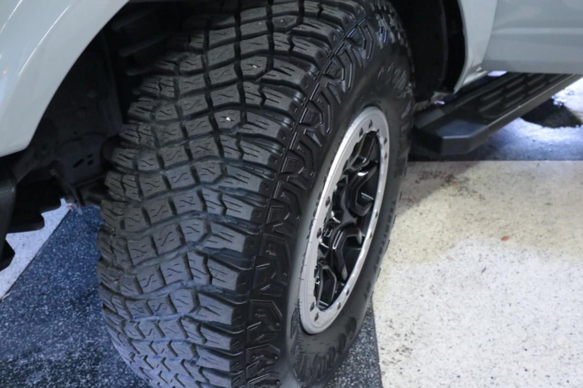 Used 2022 Ford Bronco Outer Banks AWD/4WD image 3