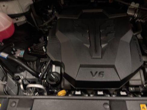 Certified 2024 Kia Carnival EX image 25