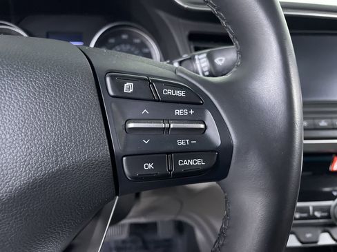 Used 2020 Hyundai Elantra Value Edition FWD image 26