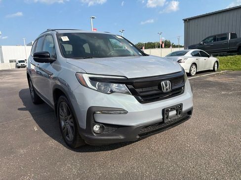Used 2022 Honda Pilot Sport image 3