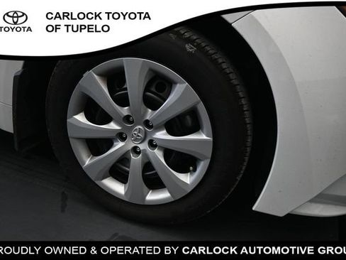 Used 2026 Toyota Corolla LE FWD image 16