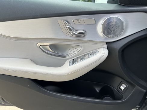 Certified 2016 Mercedes-Benz C 300 4MATIC Sedan image 14
