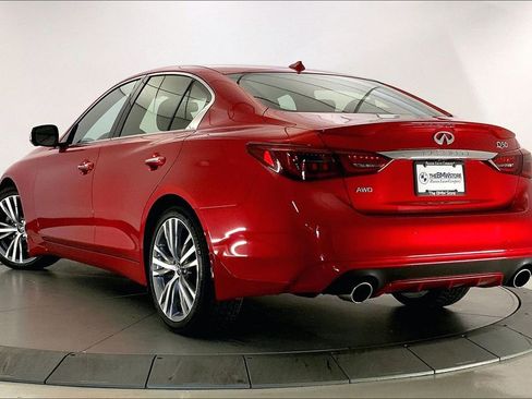 Used 2021 INFINITI Q50 Sensory w/ All Weather Package AWD/4WD image 10