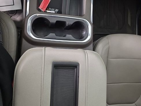 Used 2020 GMC Sierra 1500 SLT w/ SLT Premium Plus Package AWD/4WD image 23