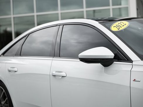 Used 2022 Audi A6 Premium Plus w/ Premium Plus Package image 5