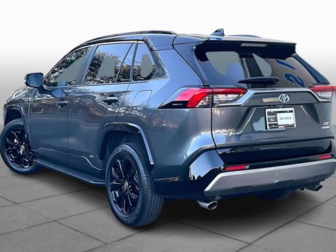 Used 2022 Toyota RAV4 XSE image 12