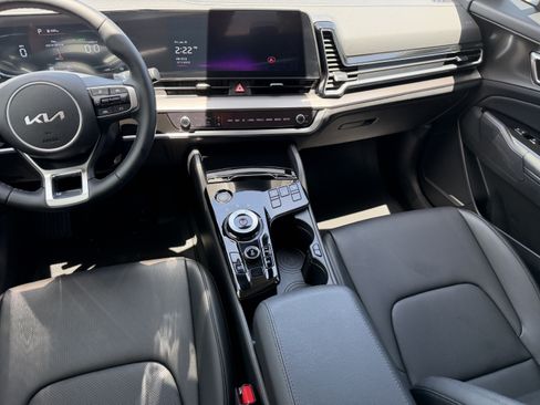 Certified 2023 Kia Sportage EX AWD/4WD image 13