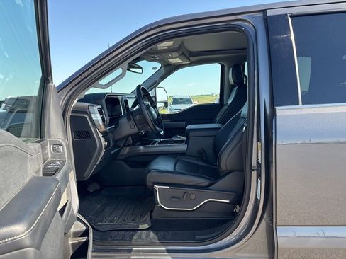 Used 2023 Ford F250 Lariat w/ Tow Technology Package AWD/4WD image 30
