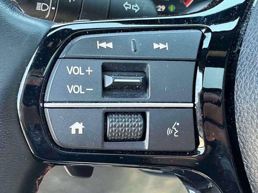Certified 2023 Honda Pilot TrailSport image 19
