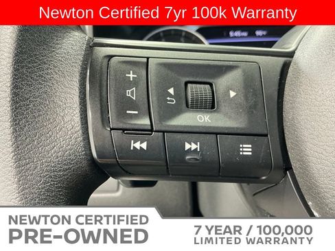 Used 2023 Nissan Rogue S FWD image 28