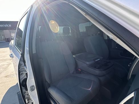 Used 2015 RAM 2500 SLT image 29