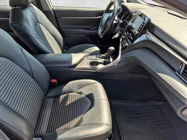 Used 2024 Toyota Camry SE FWD image 19