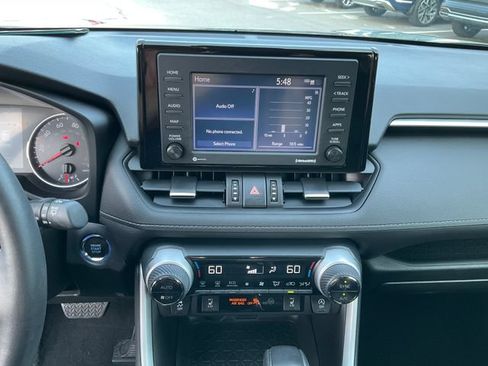 Used 2022 Toyota RAV4 XLE Premium FWD image 14