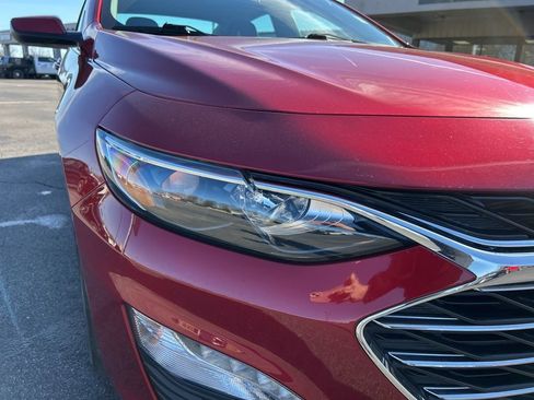 Used 2025 Chevrolet Malibu LT image 29