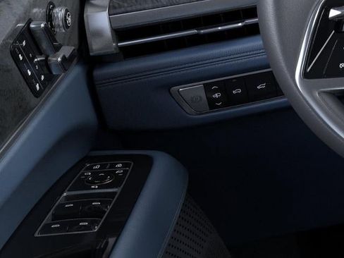 New 2025 Cadillac Escalade IQ Luxury 2 AWD/4WD image 22