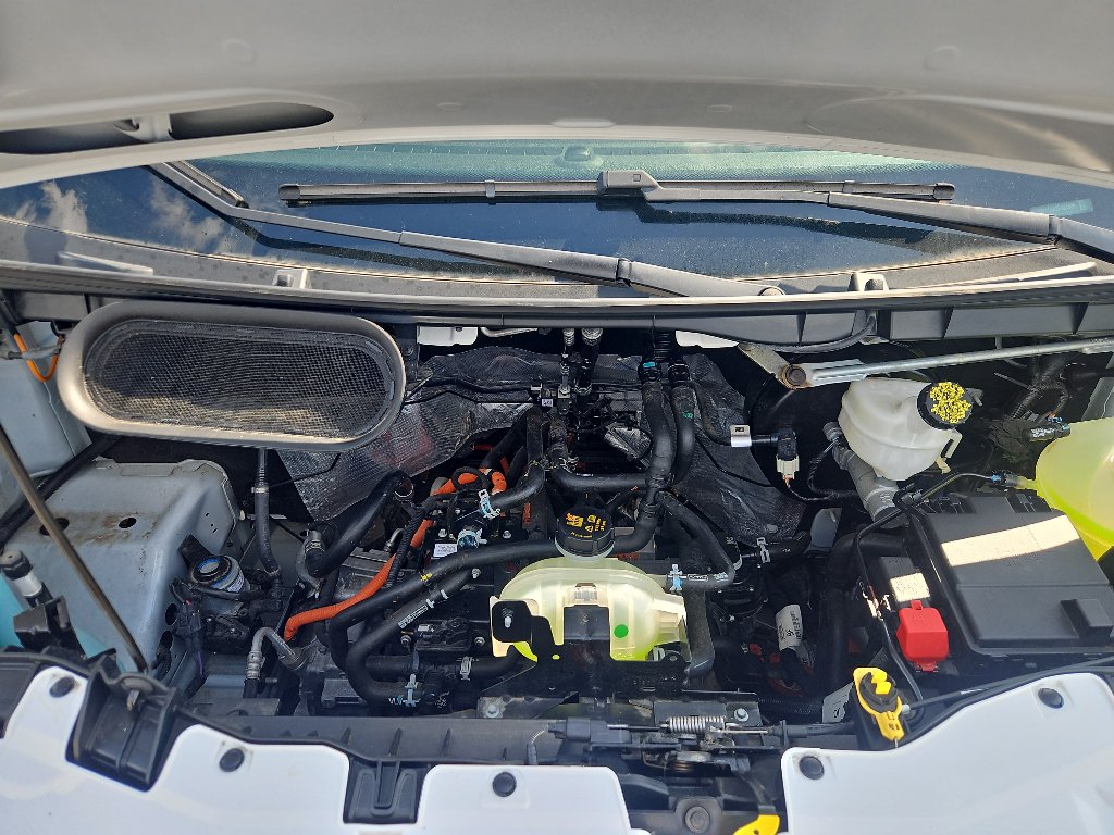 Used 2024 Ford E-Transit Low Roof RWD image 23