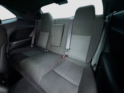 Used 2022 Dodge Challenger R/T image 15