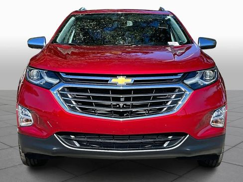 Used 2020 Chevrolet Equinox Premier image 3