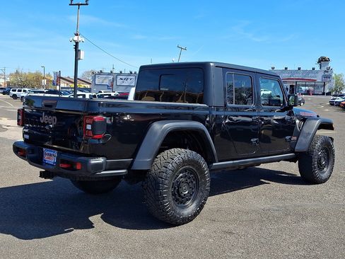 Used 2021 Jeep Gladiator Rubicon w/ LED Lighting Group AWD/4WD image 6