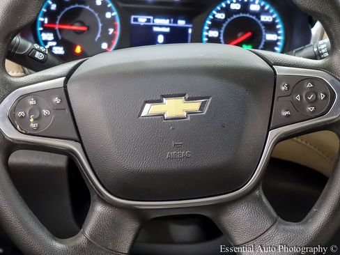 Used 2023 Chevrolet Traverse LS w/ Safety Package AWD/4WD image 19
