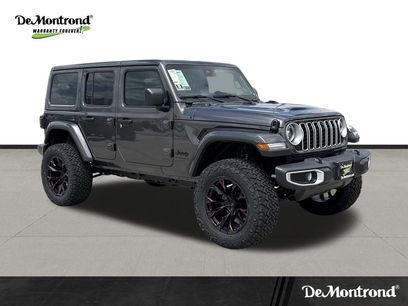New 2025 Jeep Wrangler Unlimited Sahara w/ Safety Group