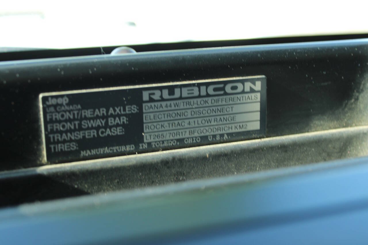Used 2013 Jeep Wrangler Unlimited Rubicon AWD/4WD image 35