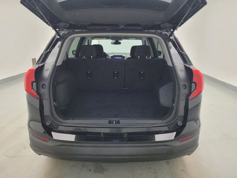 Used 2019 GMC Terrain SLE w/ Driver Convenience Package FWD image 29