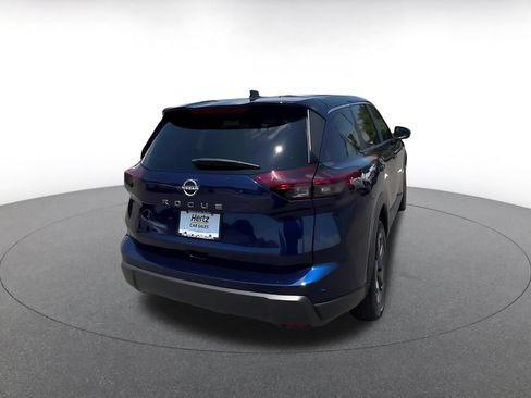 Used 2025 Nissan Rogue SV FWD image 14