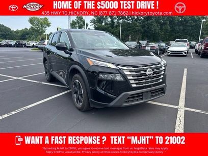 Used 2025 Nissan Rogue SV