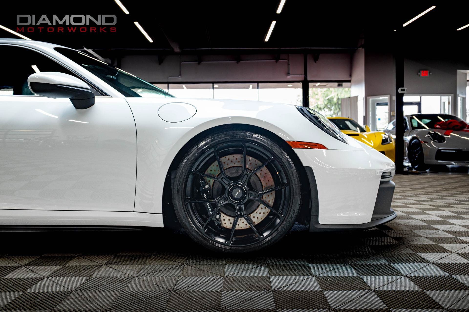 Used 2022 Porsche 911 GT3 RWD image 27