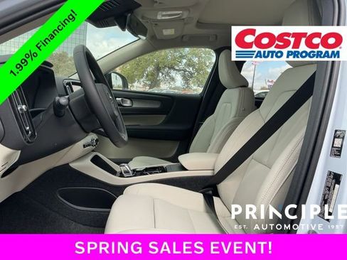 New 2026 Volvo XC40 B5 Plus w/ Protection Package Premier AWD/4WD image 29