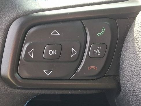 Used 2025 Jeep Wrangler Unlimited Rubicon 4xe w/ Safety Group AWD/4WD image 21
