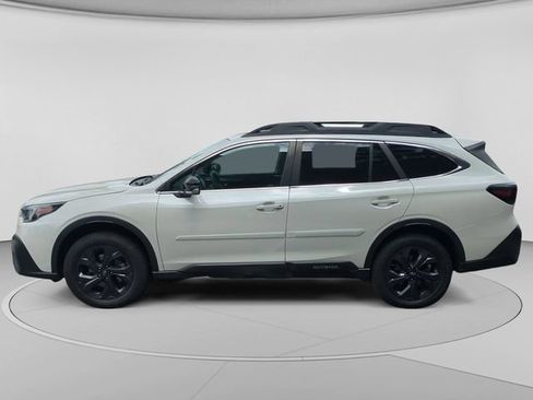 Used 2020 Subaru Outback Onyx Edition XT AWD/4WD image 7