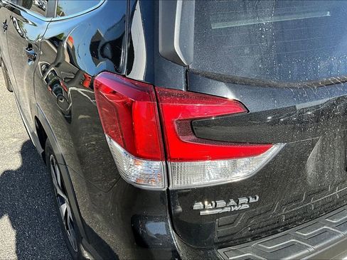 Used 2020 Subaru Forester Touring AWD/4WD image 19