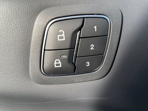 New 2025 Ford Mustang Mach-E Premium image 20