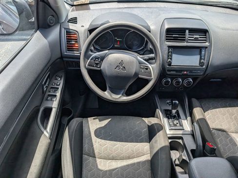 Used 2023 Mitsubishi Outlander Sport SE AWD/4WD image 8