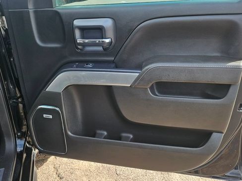 Used 2018 Chevrolet Silverado 1500 LTZ Z71 w/ LTZ Plus Package AWD/4WD image 18