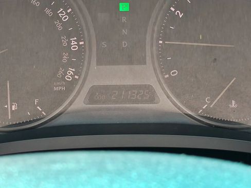 Used 2010 Lexus IS 250 RWD image 19